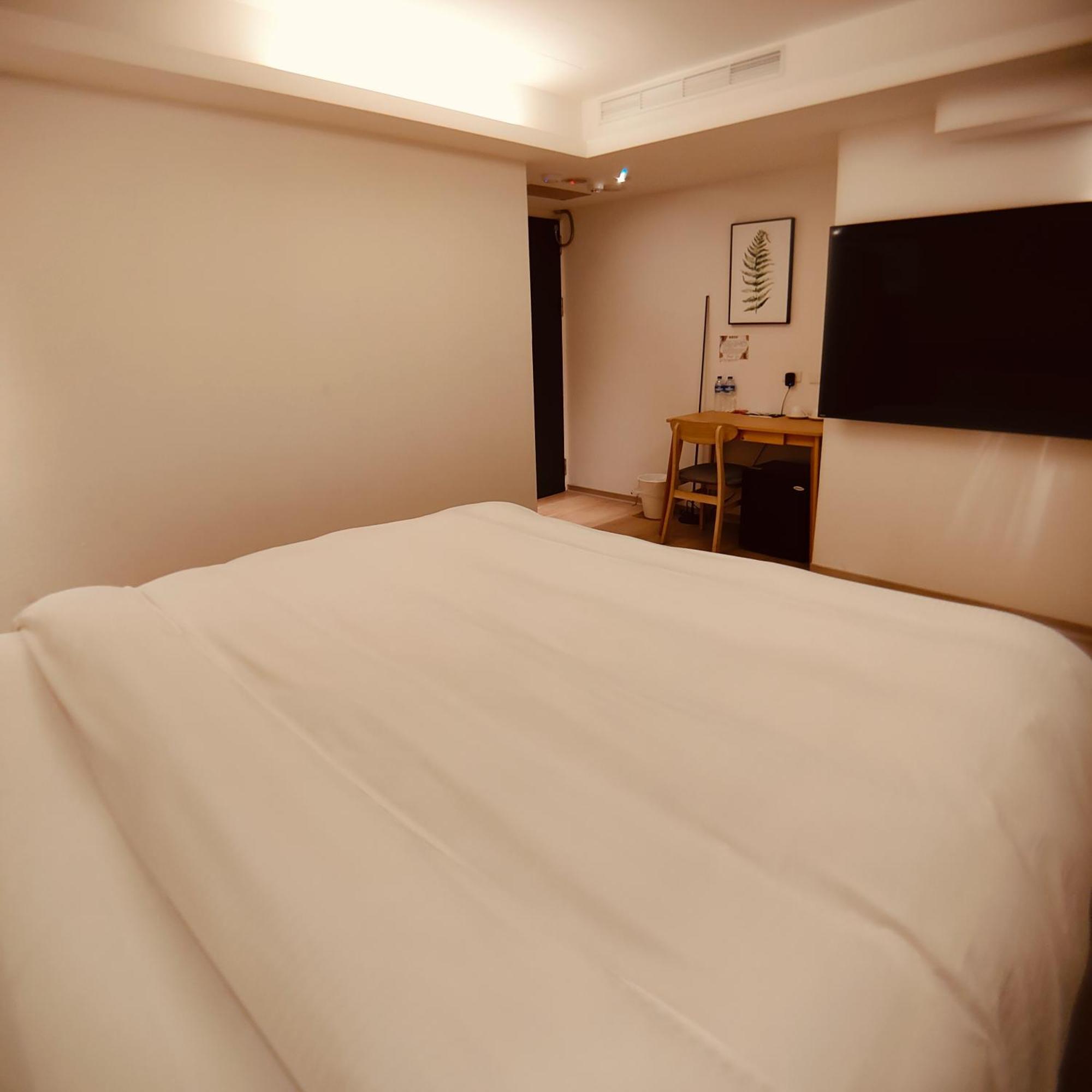Fooyee Hotel - Yonghe Buitenkant foto