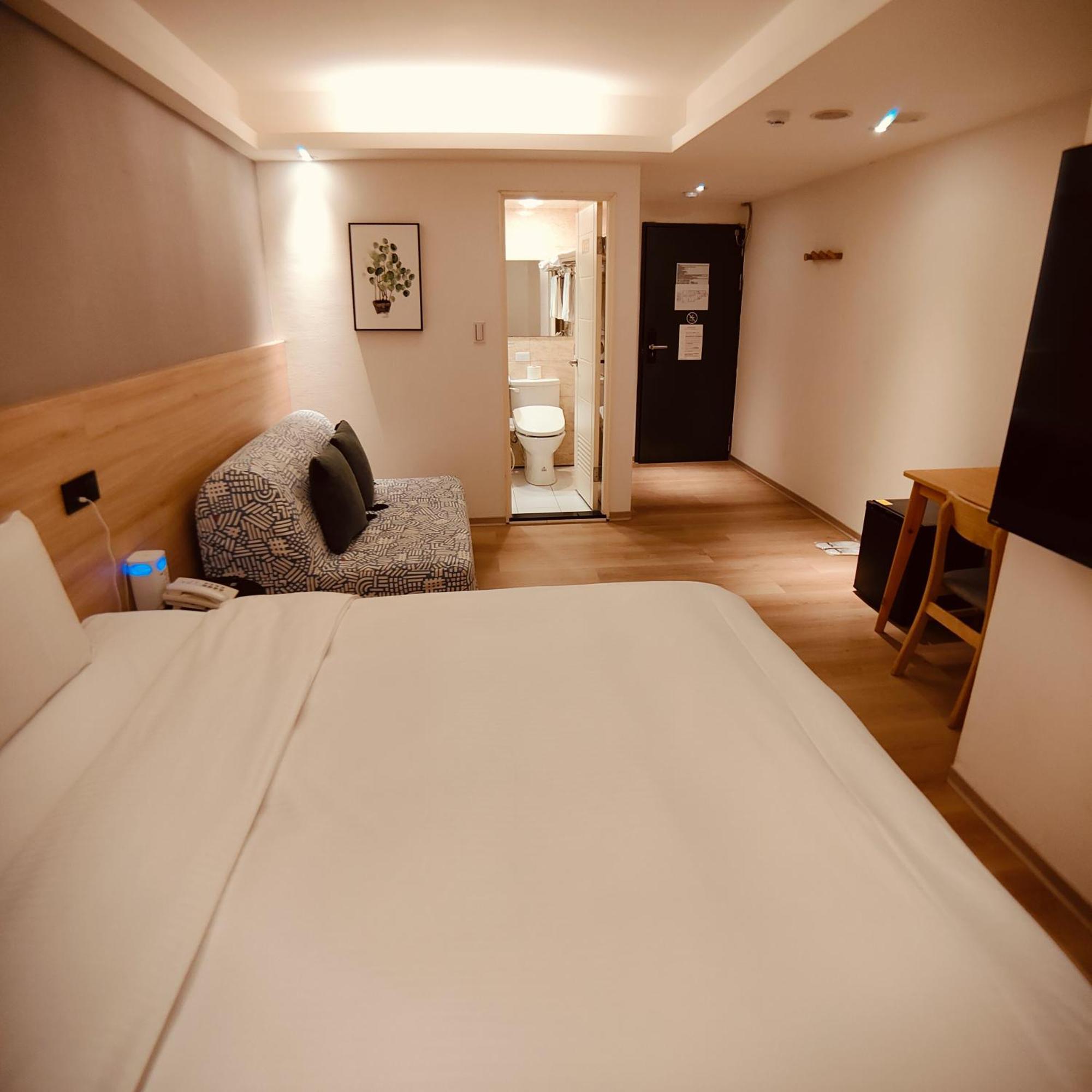Fooyee Hotel - Yonghe Buitenkant foto